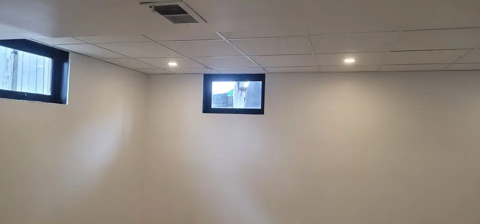 Basement finishing with a suspended ceiling, photo 8 of 12 (finished)