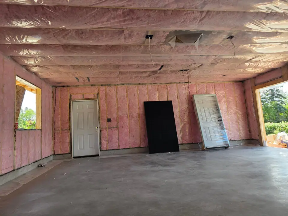 Garage addition: insulation to drywall, photo 2 of 4 (in progress)