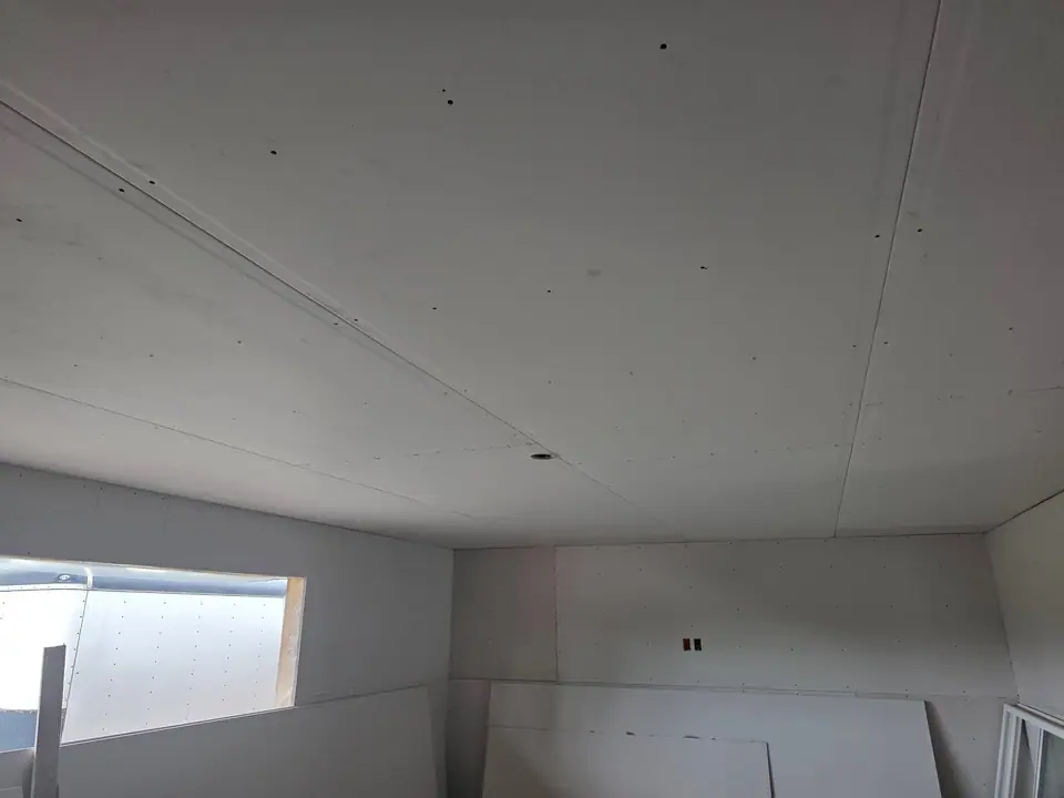 Garage addition: insulation to drywall, photo 4 of 4 (in progress)