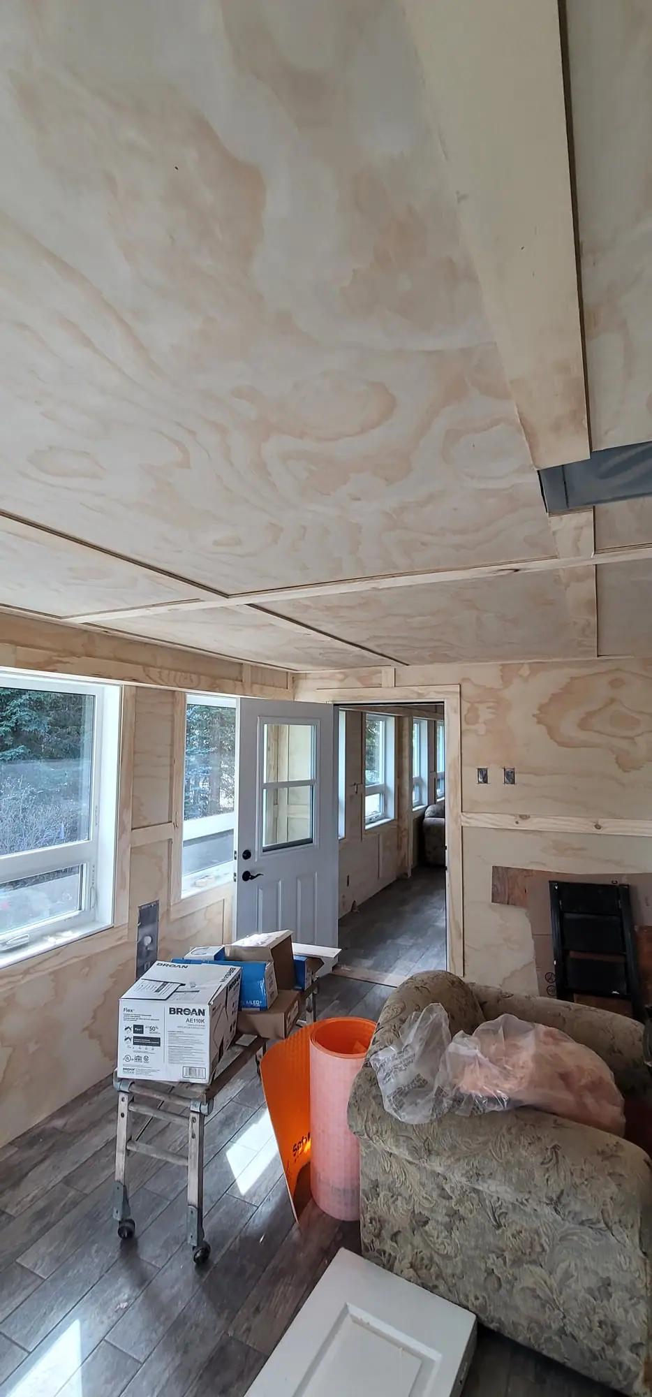 Panelled sunroom with new window trim, photo 7 of 7